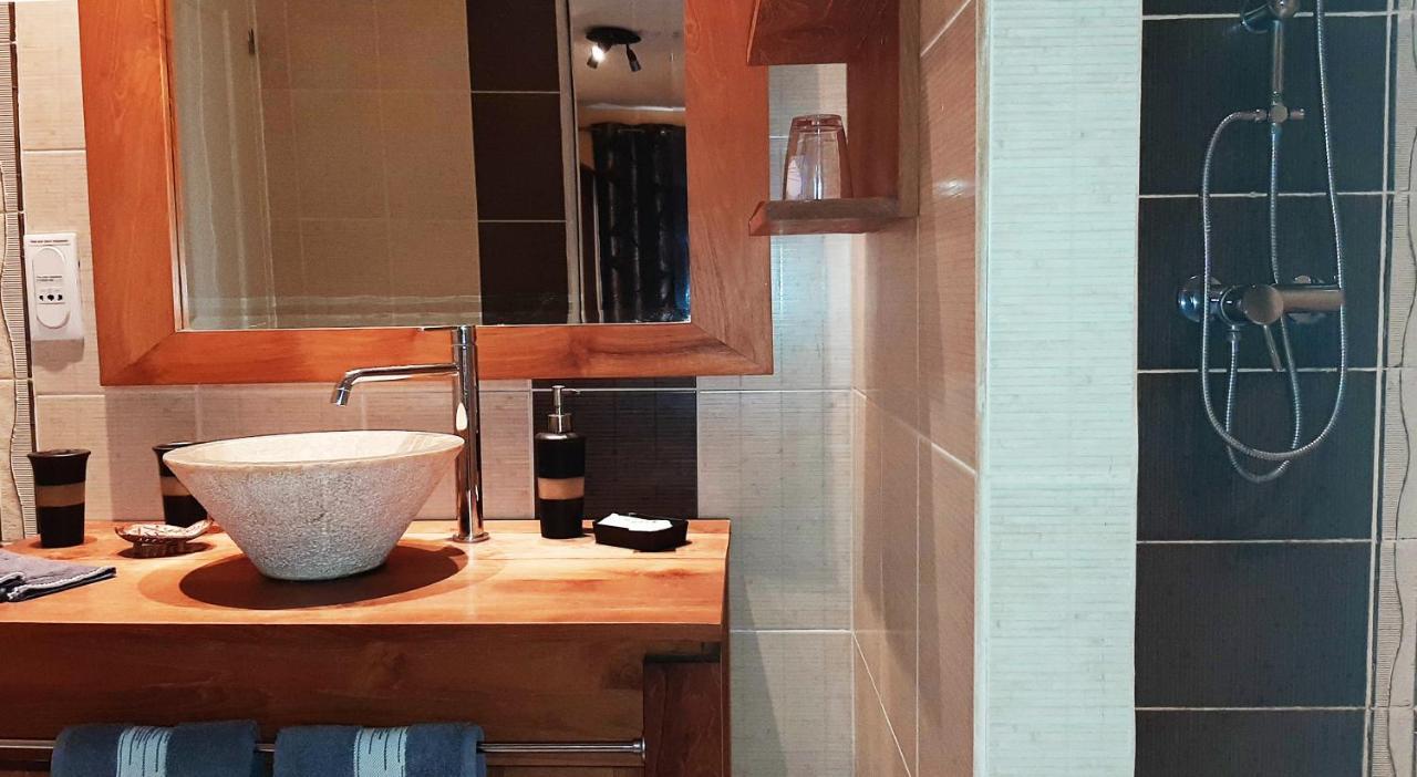 Leu Bleu Austral Hotel Сен-Лу Екстериор снимка